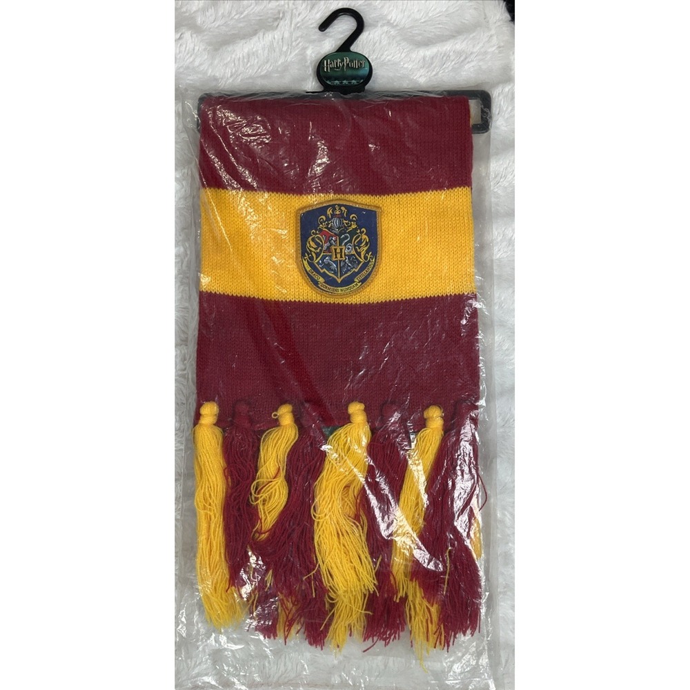 Harry Potter 2010 Hogwarts Knit Scarf Deadstock Sealed Original Hanger NWOT